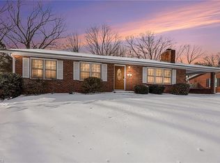 1348 Waybridge Ln, Winston Salem, NC 27103