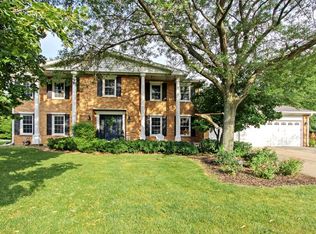 212 Rue Jardin, Deer Park, IL 60010