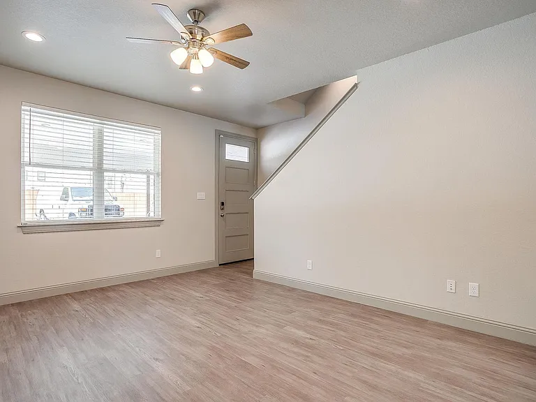 2834 Wayside Ave #2028 — Photo 11