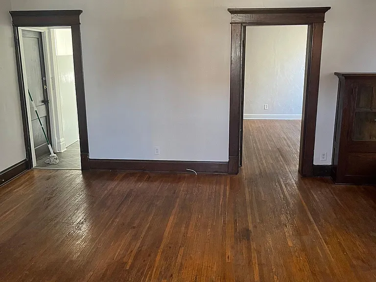 25 W Brighton Rd #25 — Photo 11