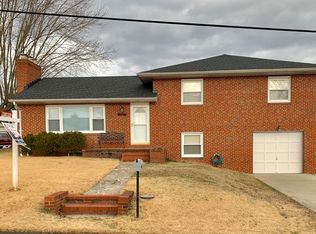 4104 Kahlston Rd, Nottingham, MD 21236