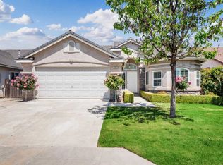 2862 E Eclipse Ave, Fresno, CA 93720