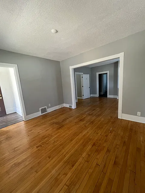 Livingroom/Dining room