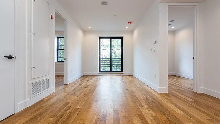 Rented by Nooklyn NYC LLC | media 17