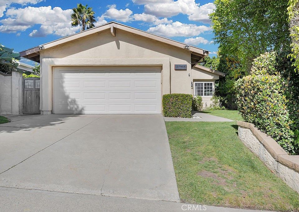 1st image of 27161 Cedros