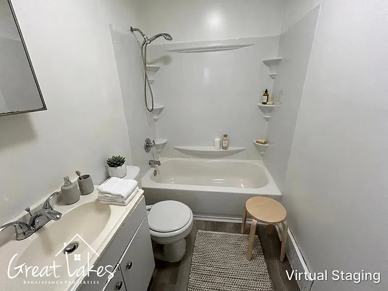23503 Bolam Ave — Photo 6