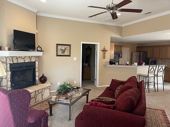 2nd image of 4133 Harmony Ln