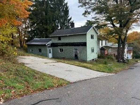 18786 Williams St, Meadville, PA 16335