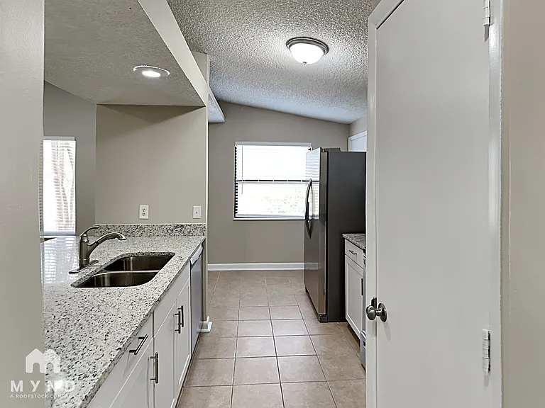 1348 Bear Run Blvd — Photo 6
