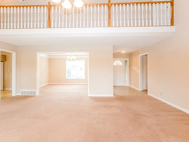 10198 Woodland Hills Dr — Photo 16