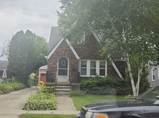 229 S Edgeworth Ave, Royal Oak, MI
