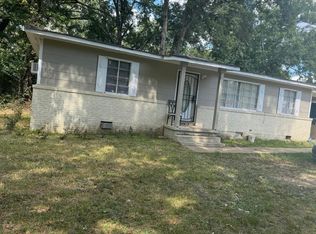 2677 Shannon St, Jackson, MS 39212
