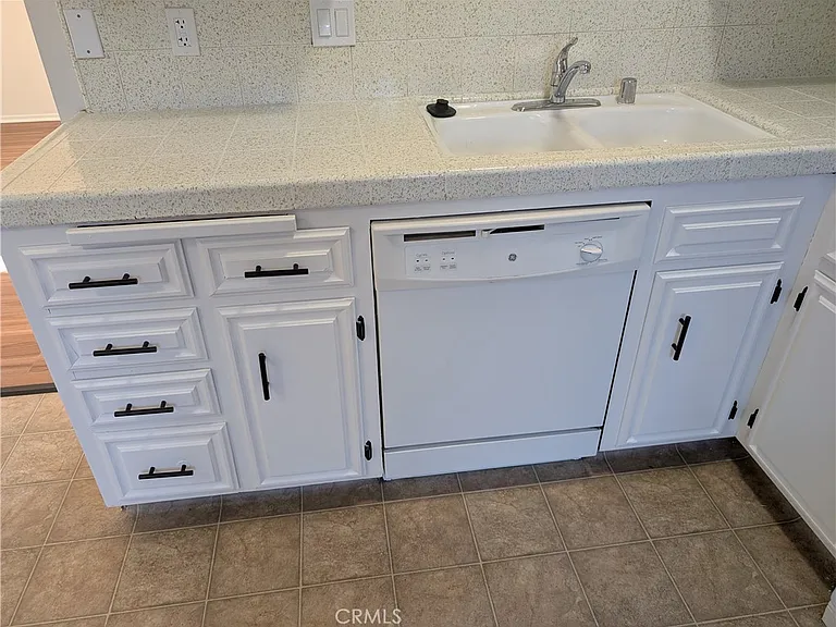 2851 W Avenue J4 — Photo 6
