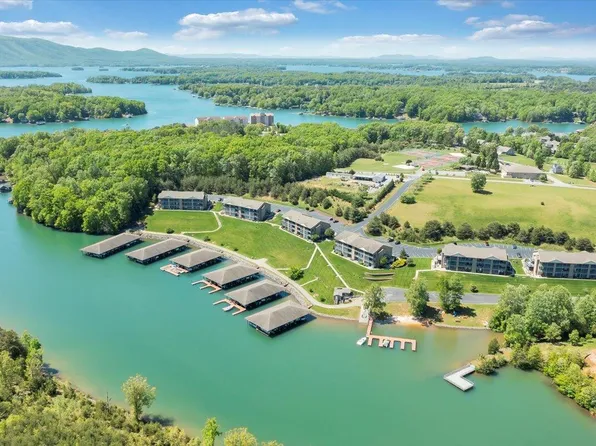 1175 Mariners Way APT 51, Huddleston, VA 24104