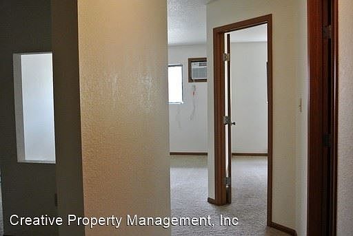 3rd image of 5 36th Ave NE #303