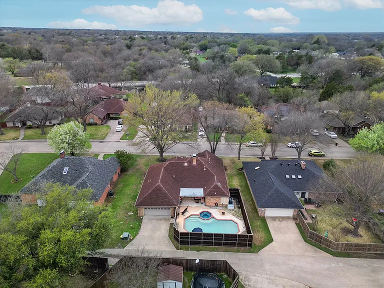 609 Arbor Creek Dr — Photo 89