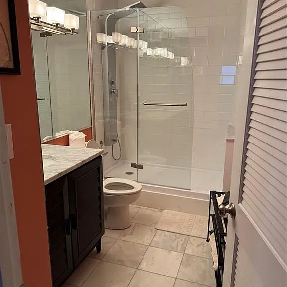 1209 Capella St S — Photo 4