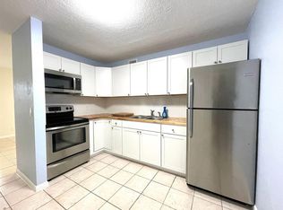 501 W Kalmia Dr APT 1, Lake Park, FL 33403