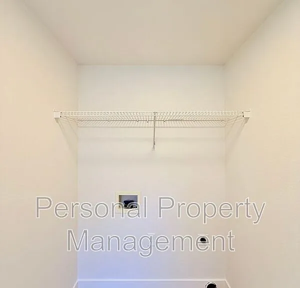 16900 NE 22nd St — Photo 30