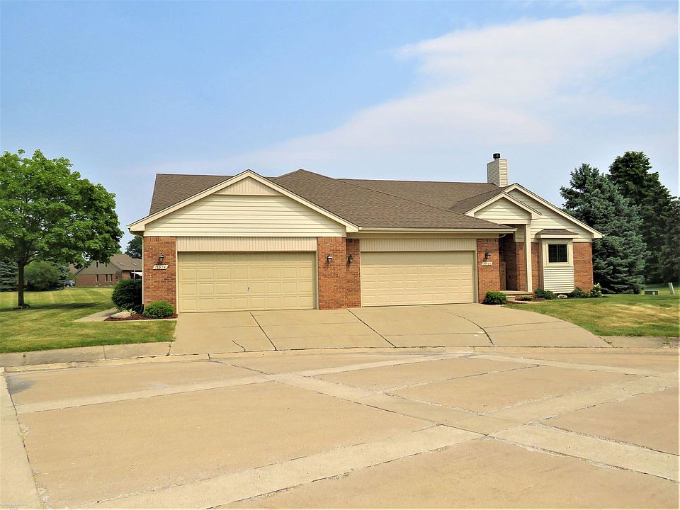 1st image of 15974 Pheasant Ridge Ct