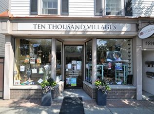 5596 Main, Williamsville, NY 14221