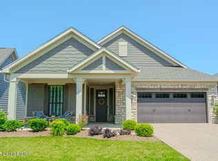 1902 Dressage Cir, Louisville, KY 40245