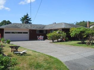 2017 11th St, Anacortes, WA 98221