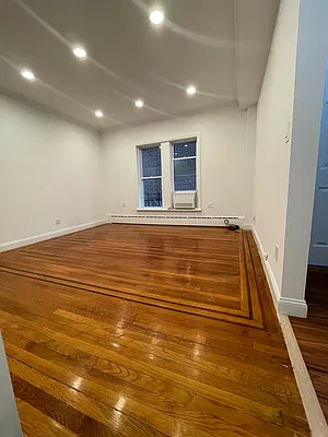 Rented by Hudson Exclusive Inc | media 25