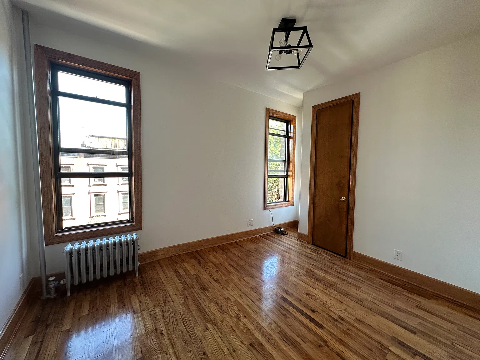 458 First Street — Photo 4
