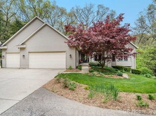 7606 Jericho Ave NE, Rockford, MI 49341