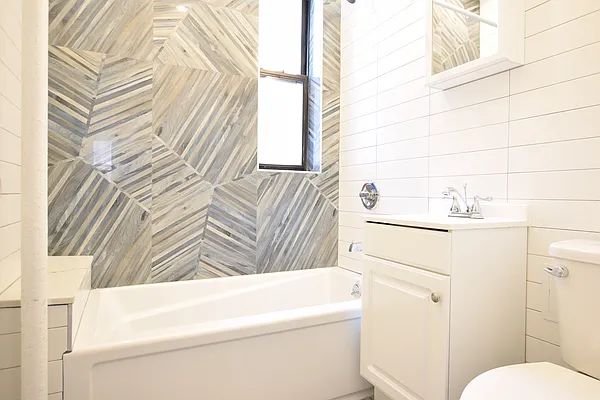 Rented by A & R Realty LLC | media 5