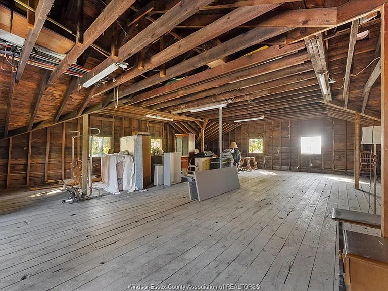 1909 County Road 46 — Photo 11