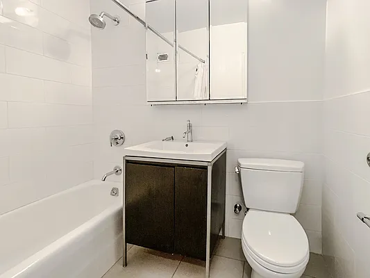 Rented by Halstead Real Estate | media 21