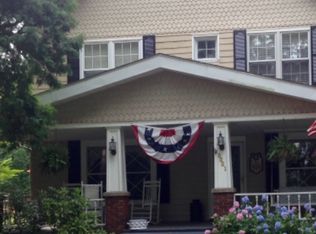 9321 Highland Dr, Brecksville, OH 44141
