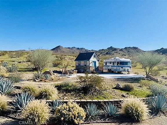 3rd image of 1 Pipeline Rd