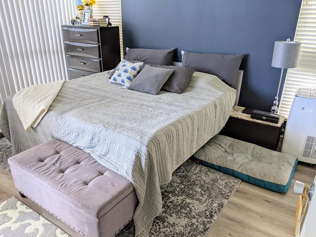 Looking in to master bedroom. - 1030 Aoloa Pl #209B