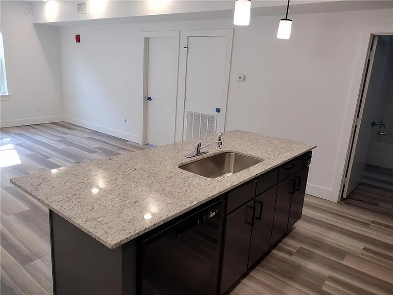 South Creekside Apartments Phase 2 — Photo 9