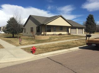 310 W 9th St, Dell Rapids, SD 57022