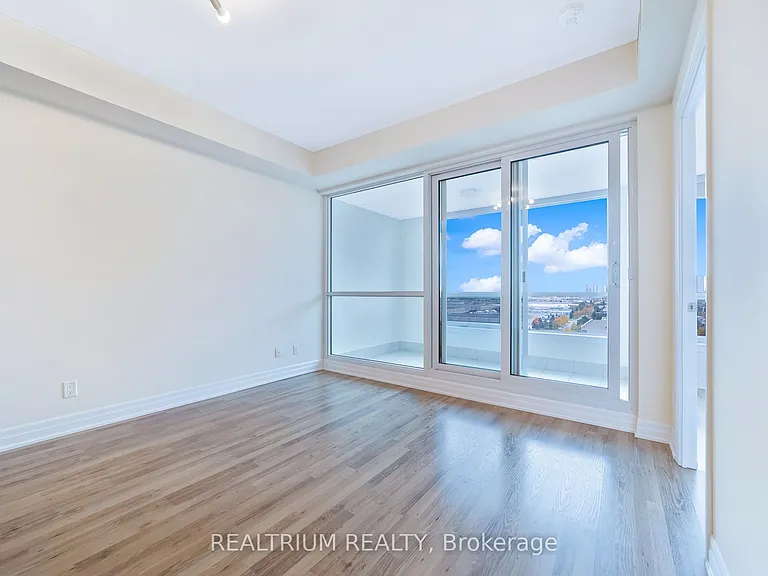 9075 Jane St #1207 — Photo 15