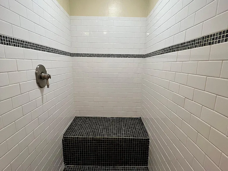75 Whitney Ave #4 — Photo 6