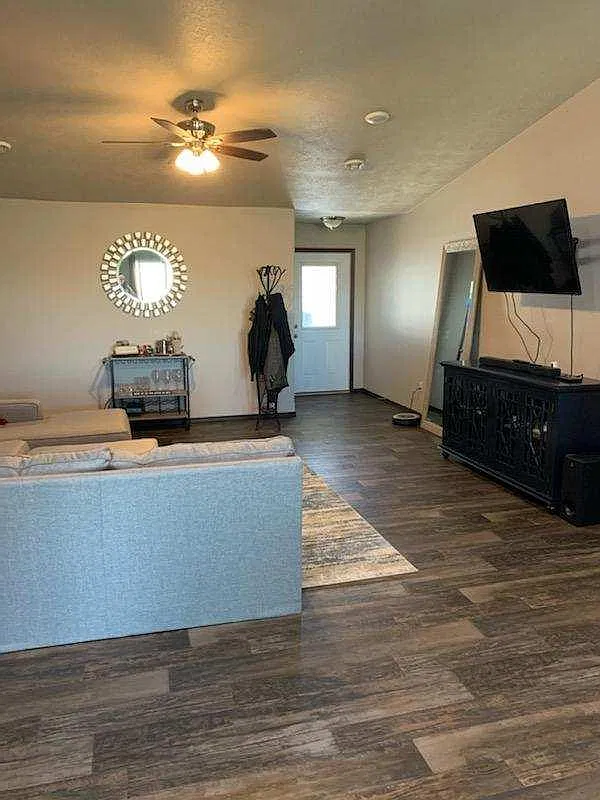 300 Ivy East Rd — Photo 3