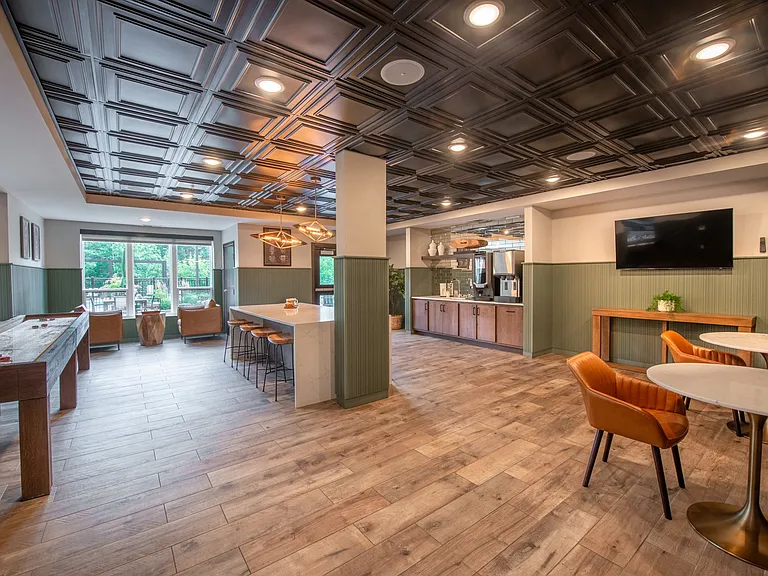 Northlake Lofts — Photo 50