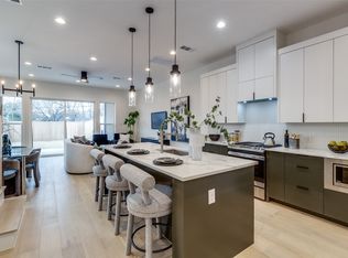 419 Wayne St, Dallas, TX 75223