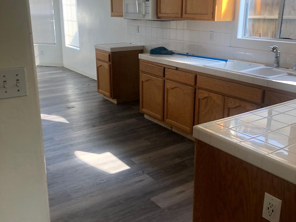 1st image of 8617 Hoodsport Ave