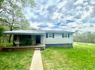 9474 Abram Penn Hwy, Patrick Springs, VA 24133