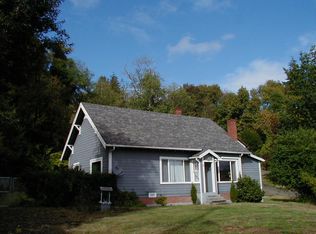 3 Mohonon Landing Rd, Raymond, WA 98577