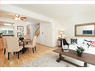 5th image of 7070 Rainbow Dr APT 9