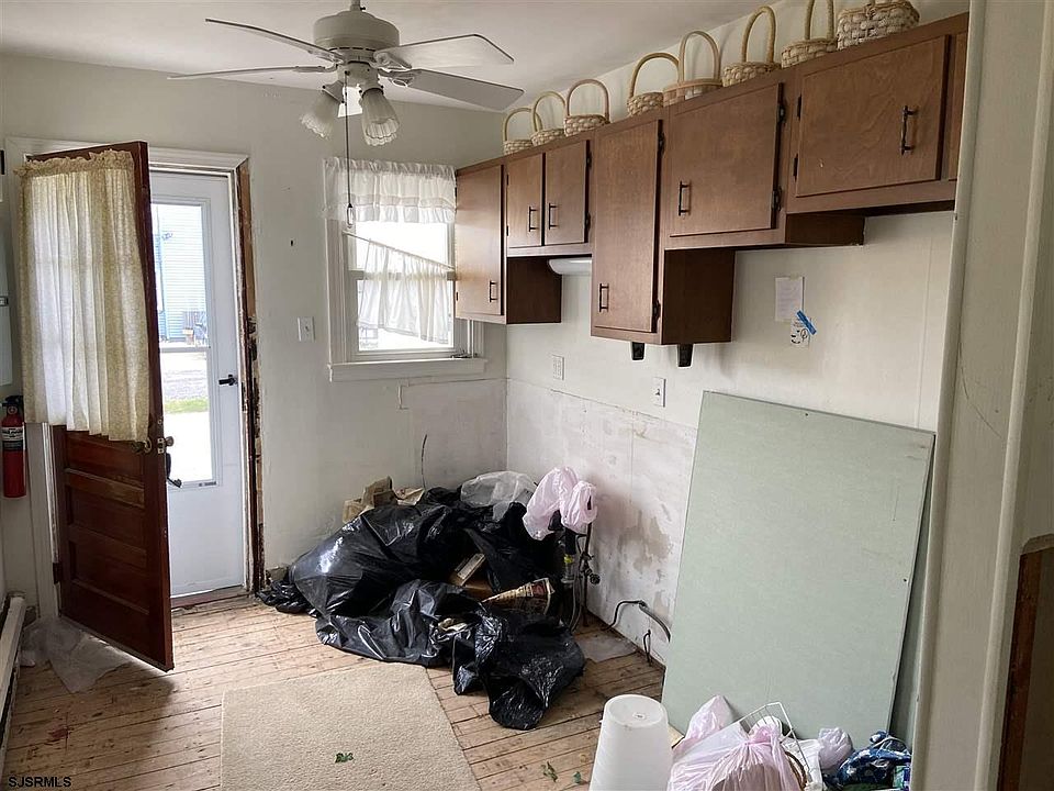 2nd image of 314 37th St S