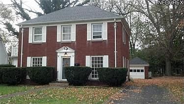 1st image of 127 Woodhill Dr