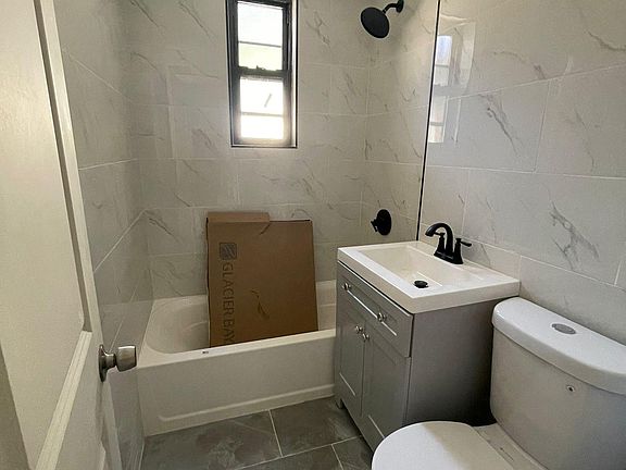 4th image of 1070 Mace Ave Floor 2